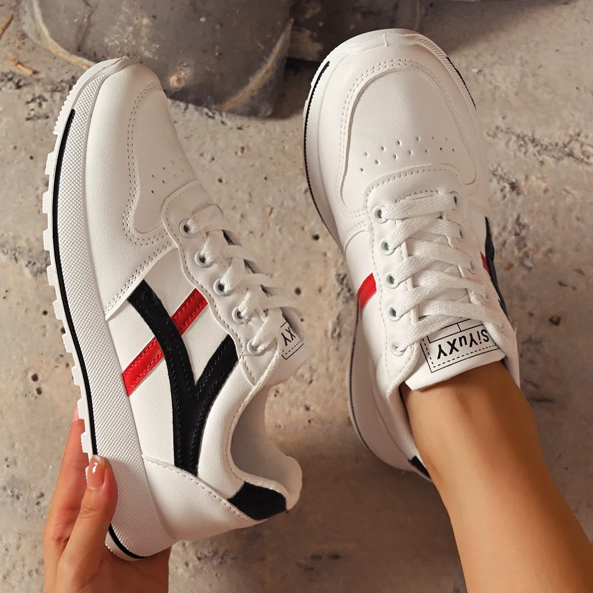 Women Sneakers Summer New Walking Casual Shoes for Women Lace Up High Quality Flat Sneakers Women Fashion Wild Casual Loafers